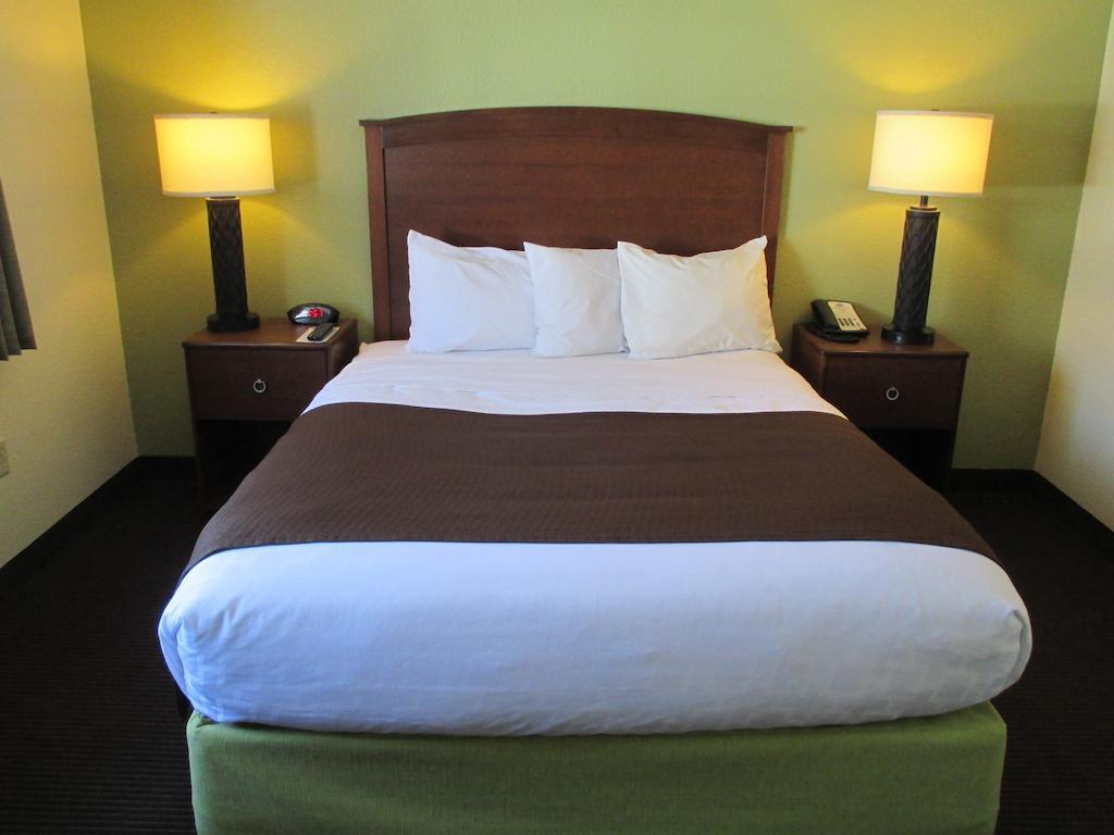 Cobblestone Hotel & Suites - ויסקונסין ראפידס מראה חיצוני תמונה