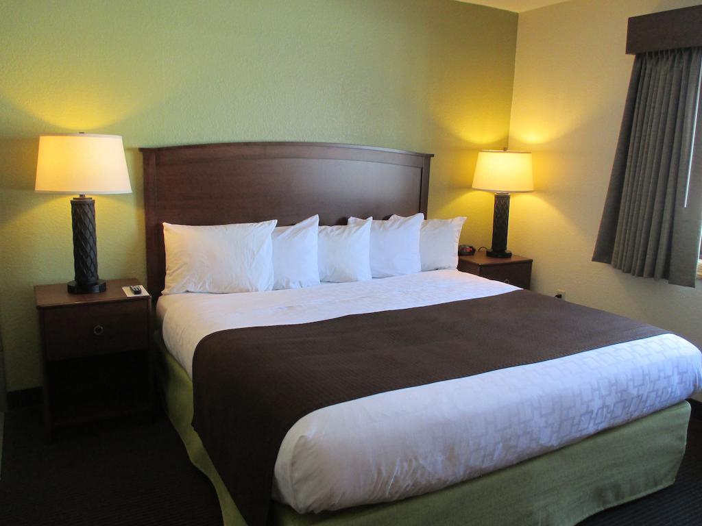 Cobblestone Hotel & Suites - ויסקונסין ראפידס מראה חיצוני תמונה